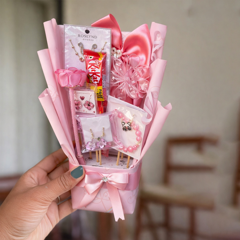 Pink Love Hamper thumbnail 2