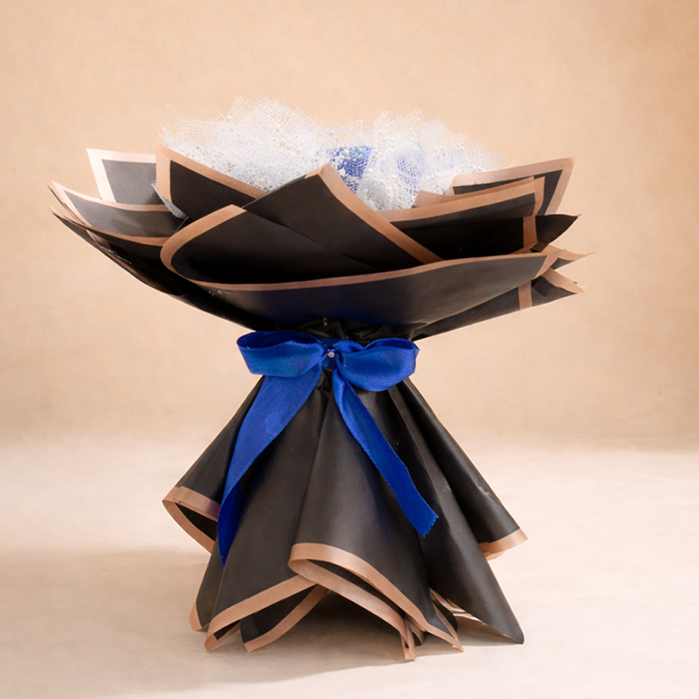 Royal Blue Rose Bouquet thumbnail 2